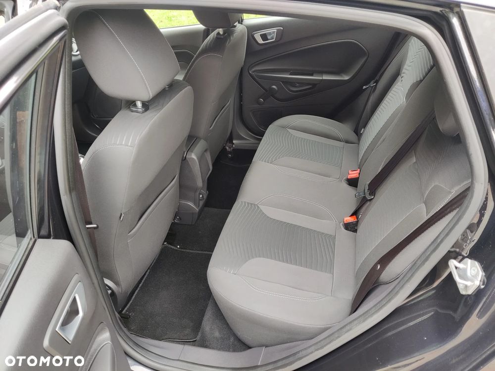 Ford Fiesta 1.0 EcoBoost S&S TITANIUM X - 20