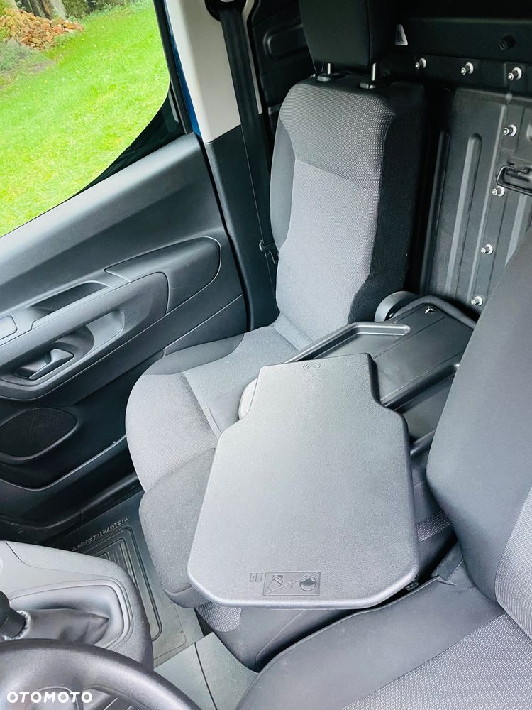 Toyota Proace City - 17