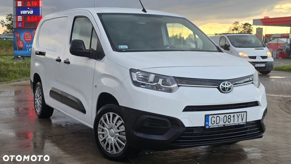 Toyota ProAce Kombi D-4D Medium 2,6t - 1
