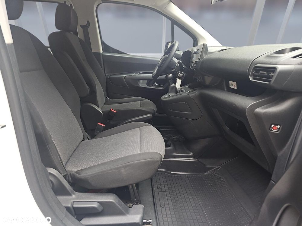 Toyota ProAce 2.3T 1.5D-4D 100KM long FurgonBrygActive - 10