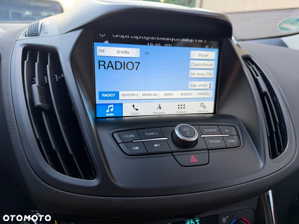 Ford Kuga 2.0 TDCi 2x4 Titanium - 21
