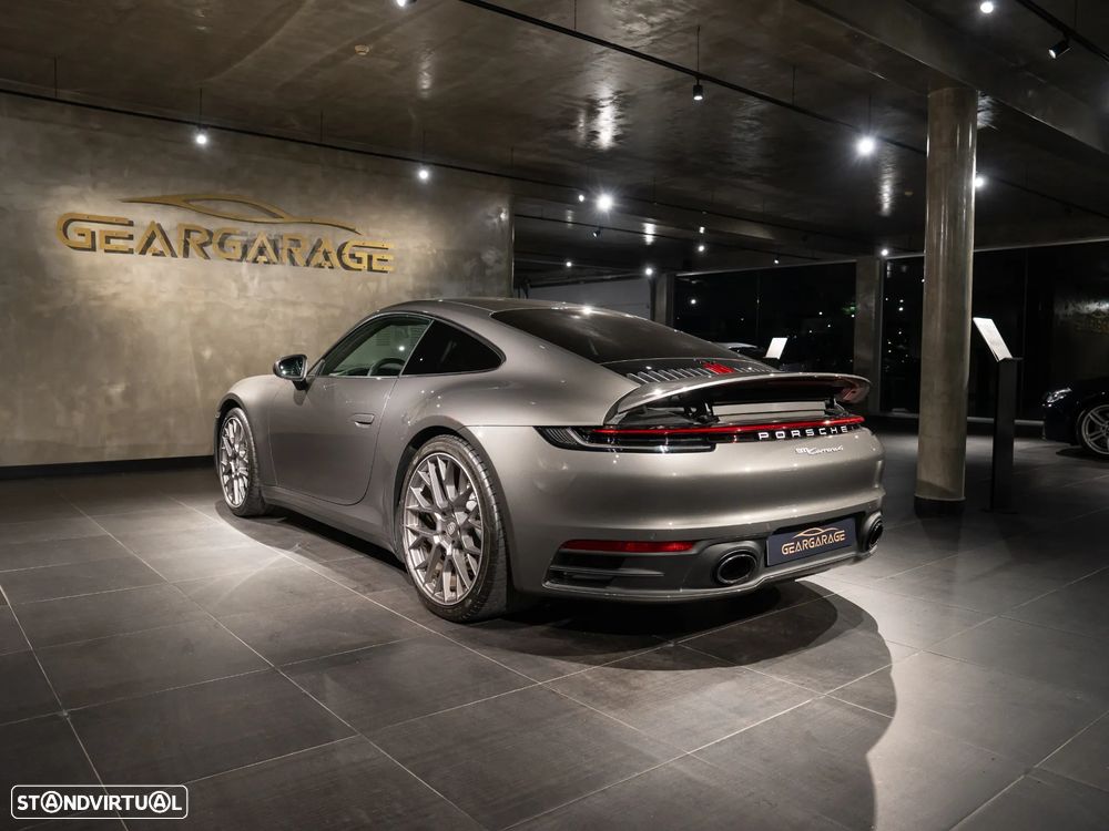 Porsche 911 (992) Carrera 4 PDK - 18