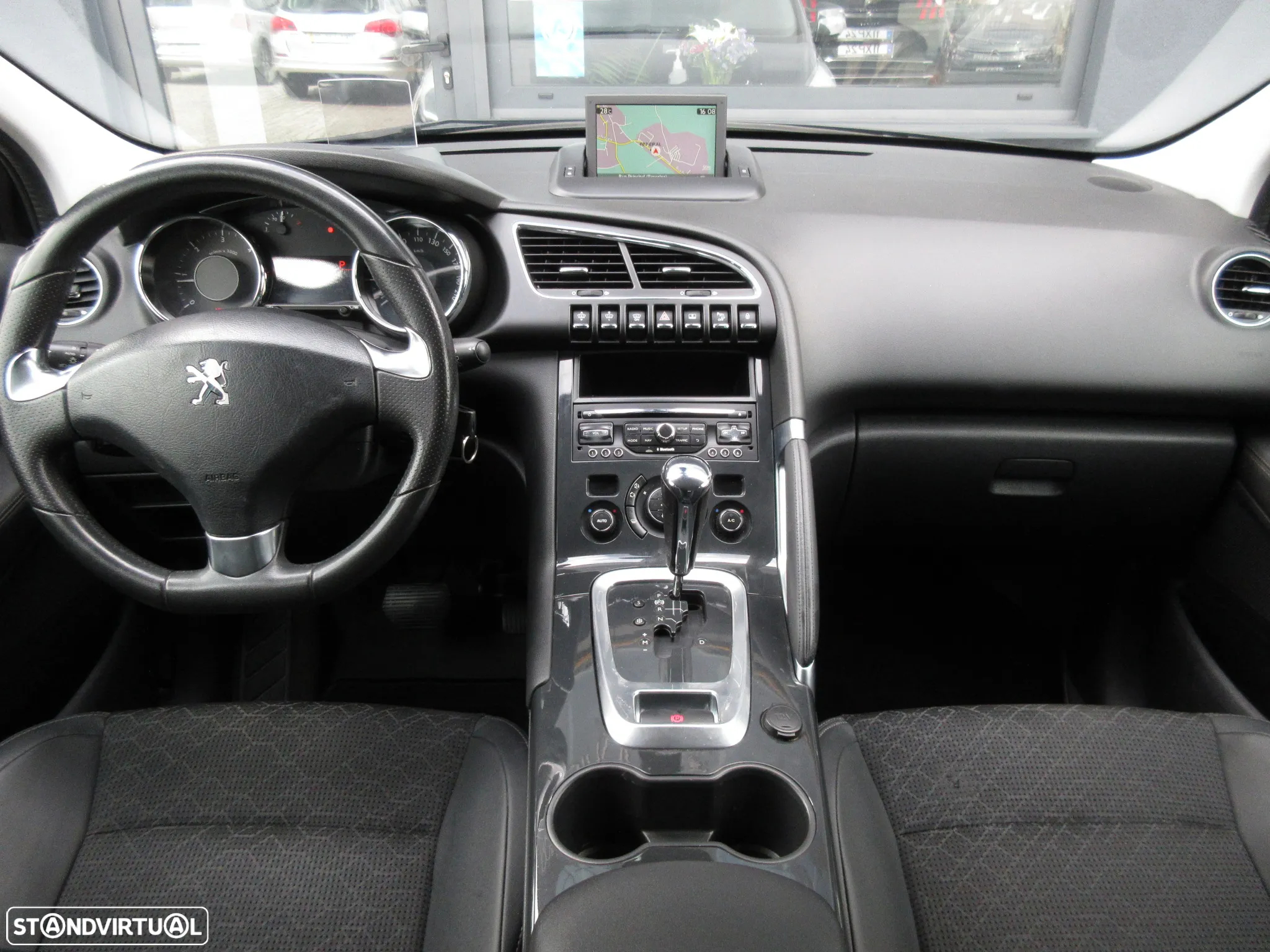 Peugeot 3008 1.6 BlueHDi Allure EAT6 - 35
