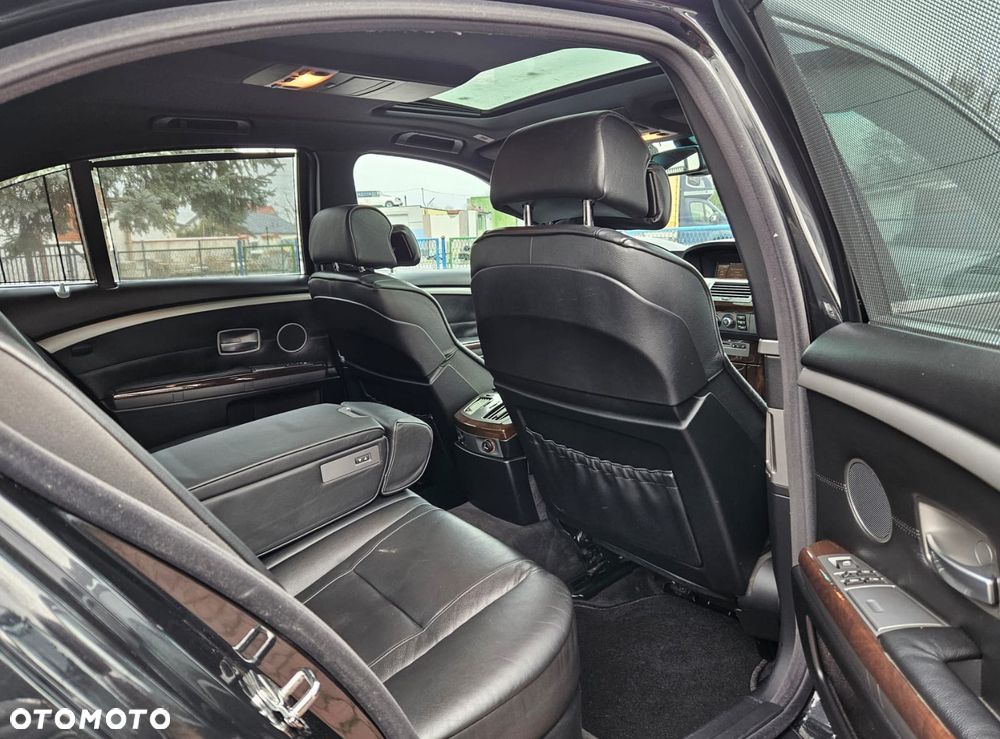 BMW Seria 7 730d - 33