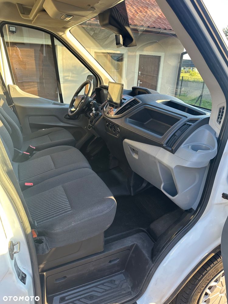 Ford Transit - 8