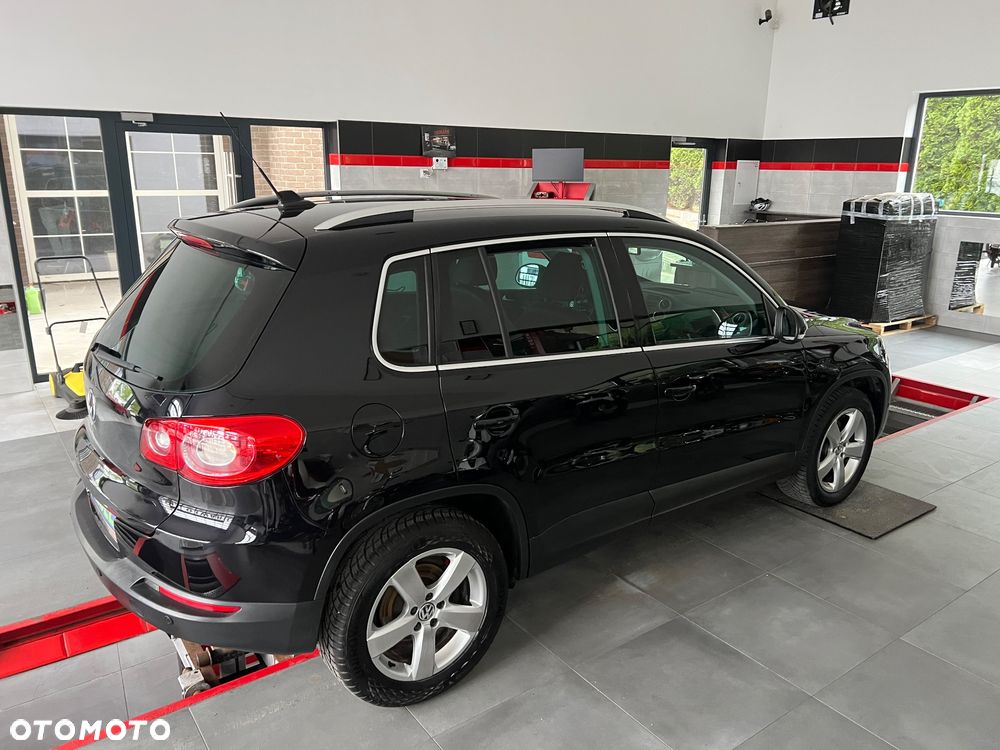 Volkswagen Tiguan 2.0 TDI DPF BlueMotion Technology Freestyle - 11