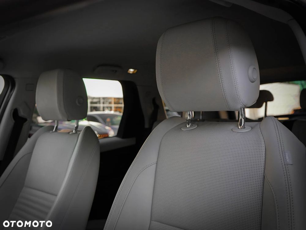 Land Rover Discovery Sport - 17