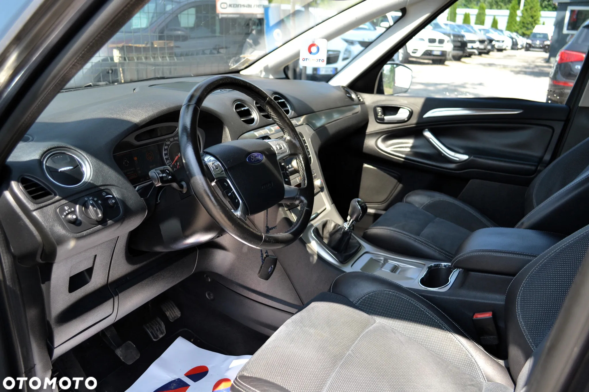 Ford S-Max 2.0 TDCi Titanium - 8