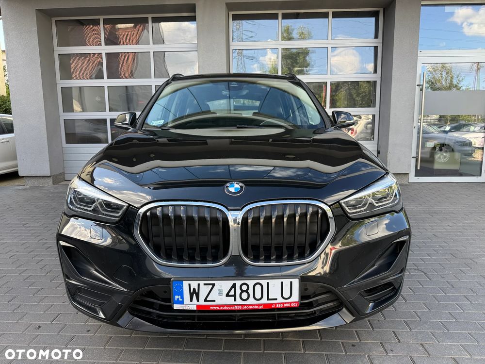 BMW X1 sDrive18i Sport Line - 2