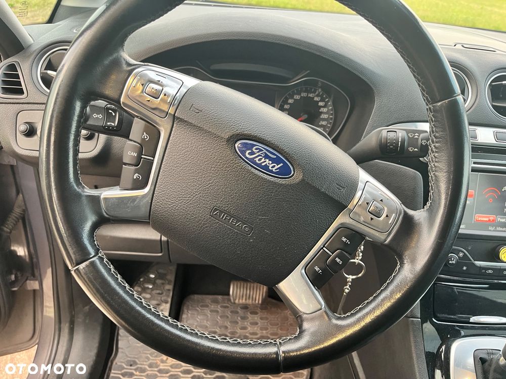 Ford S-Max 2.0 TDCi DPF Titanium - 12