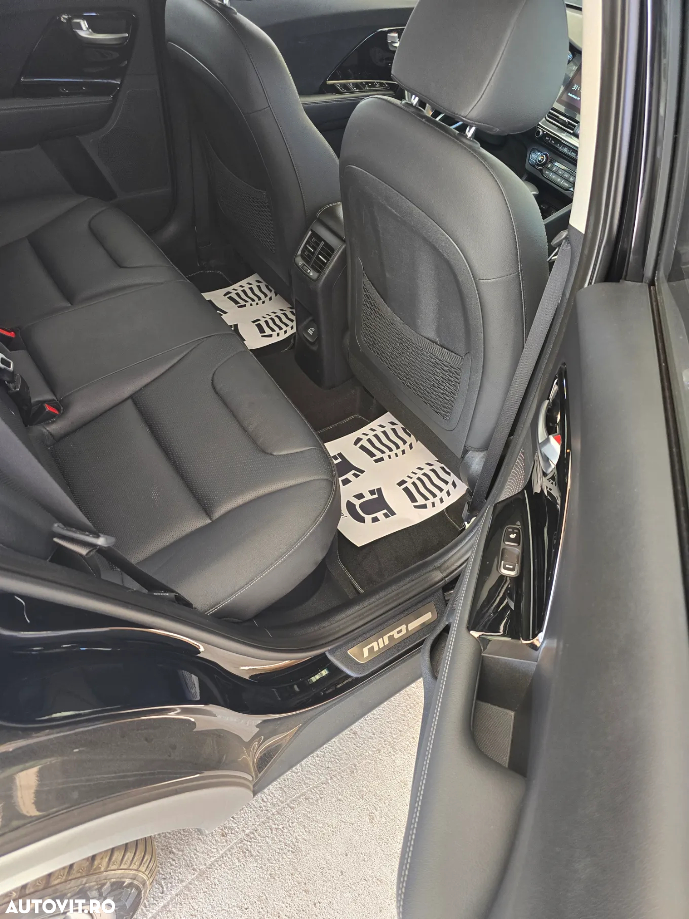 Kia Niro 1.6 GDI PHEV 2WD OPF Aut. Spirit - 12