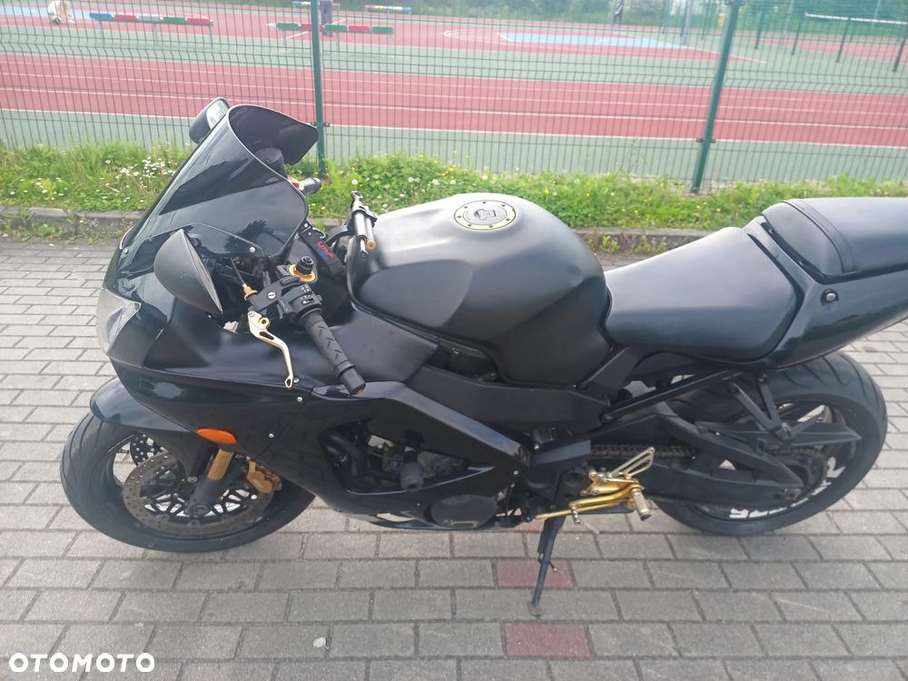 Honda CBR - 5