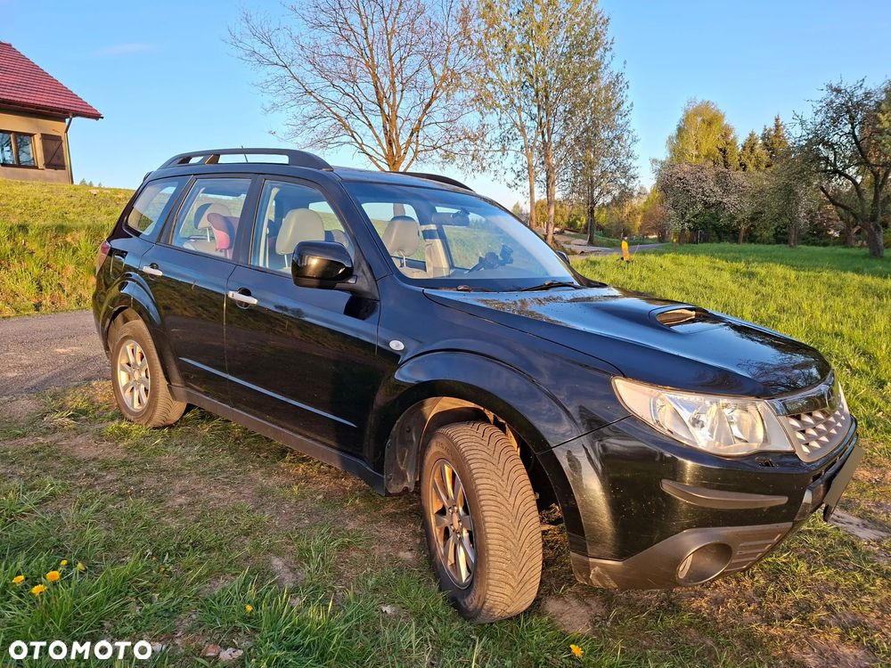 Subaru Forester 2.0X Exclusive - 2