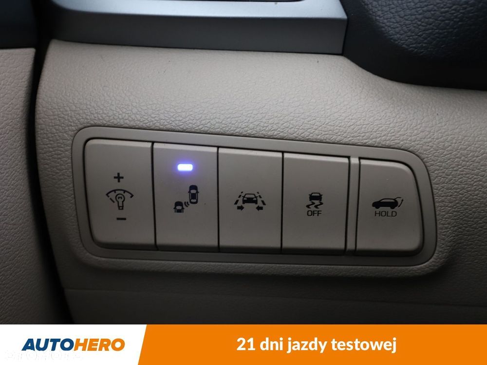 Hyundai Tucson 2.0 CRDI Premium 4WD - 32