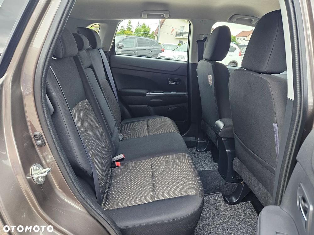 Mitsubishi ASX 1.6 2WD Diamant Edition+ - 23