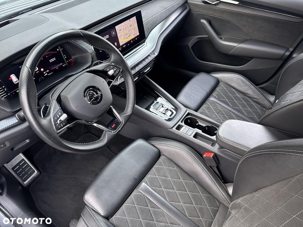 Skoda Octavia 2.0 TDI RS DSG - 9