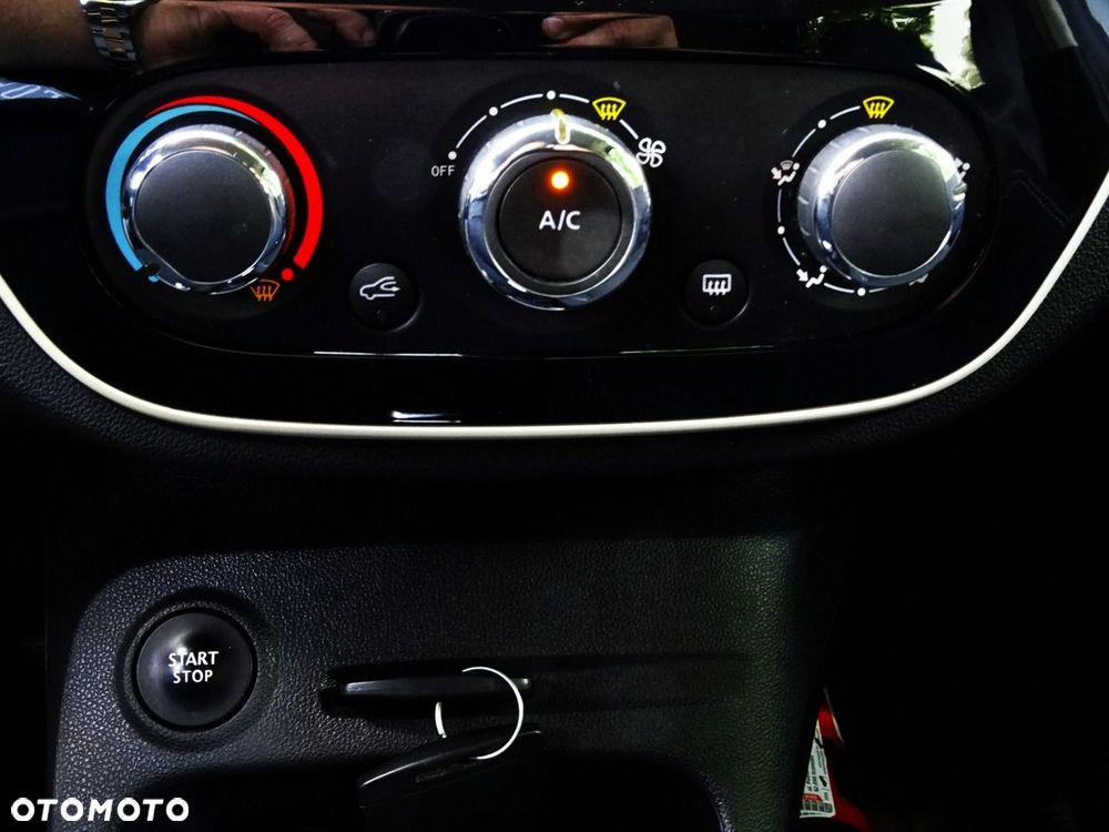 Renault Captur (ENERGY) TCe 90 LIMITED - 30