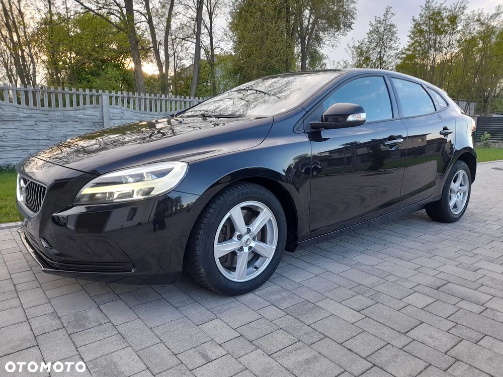 Volvo V40 D2 Geartronic Kinetic - 9