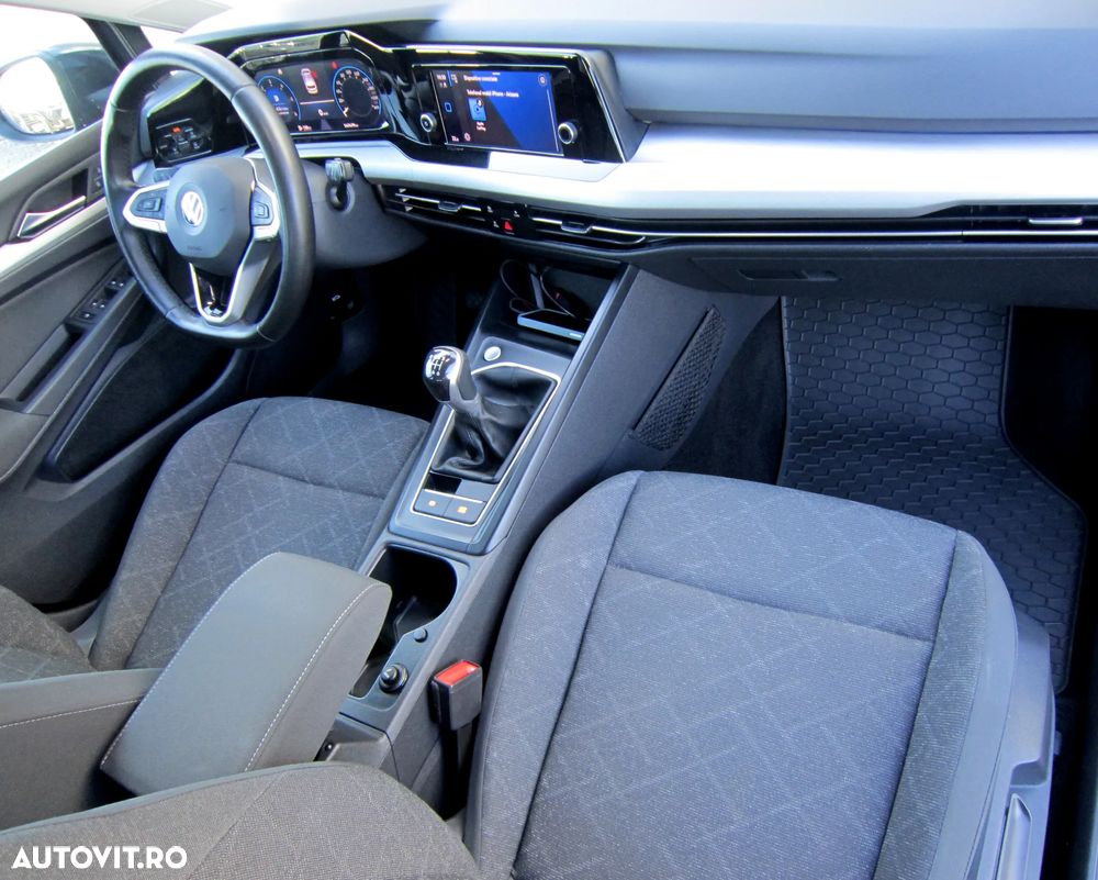 Volkswagen Golf - 13