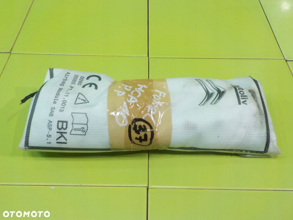CITROEN C4 CACTUS 1.2 B 15r 5D AIRBAG poduszka fotela prawy przod - 1