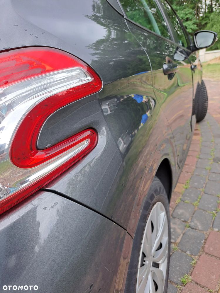 Peugeot 208 1.4 VTi Allure - 8