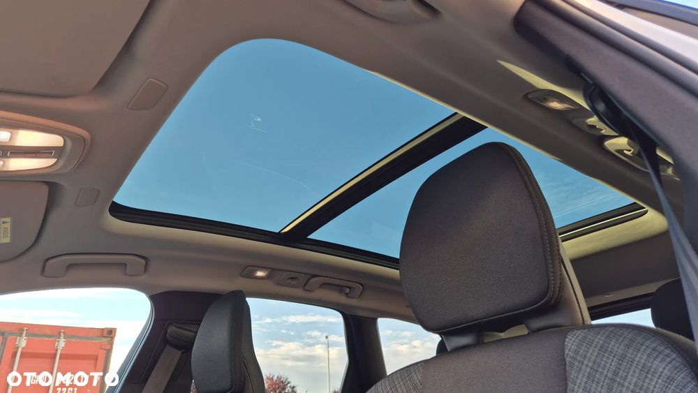 Volvo XC 60 T6 Plug-In Hybrid AWD Core - 21