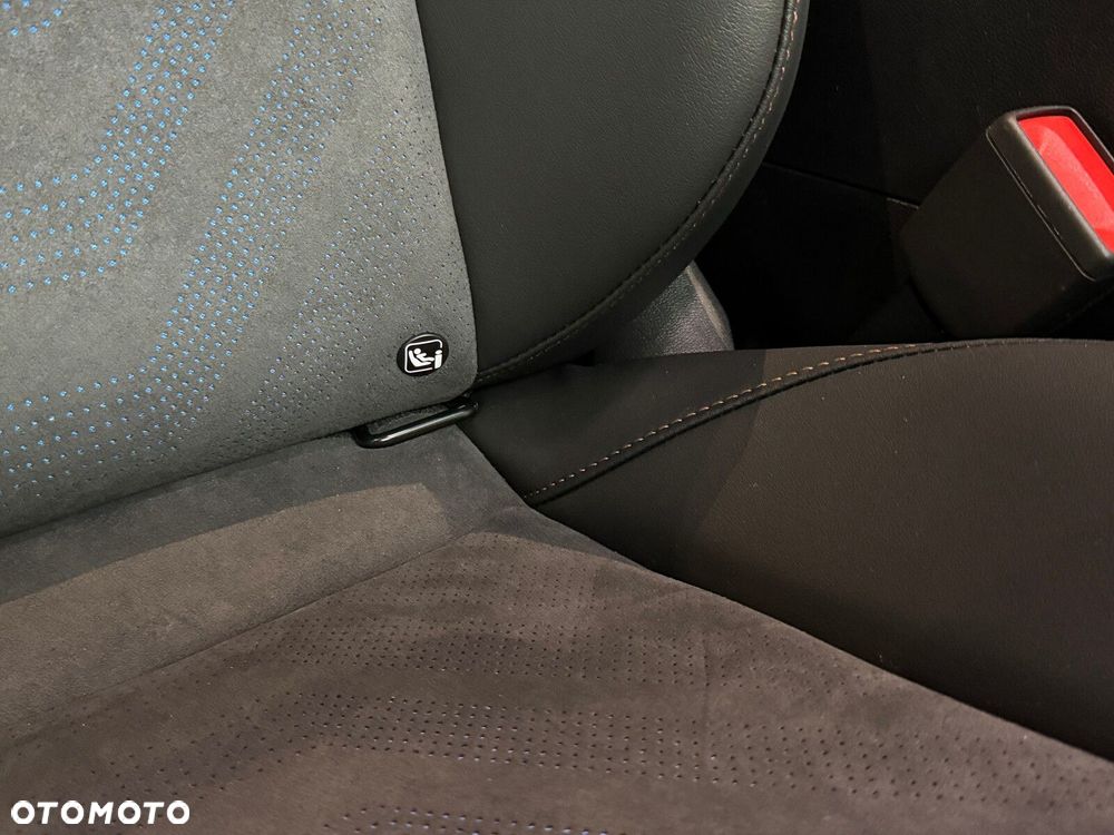 Cupra Leon Sportstourer 2.0 TSI 4Drive VZ DSG - 35