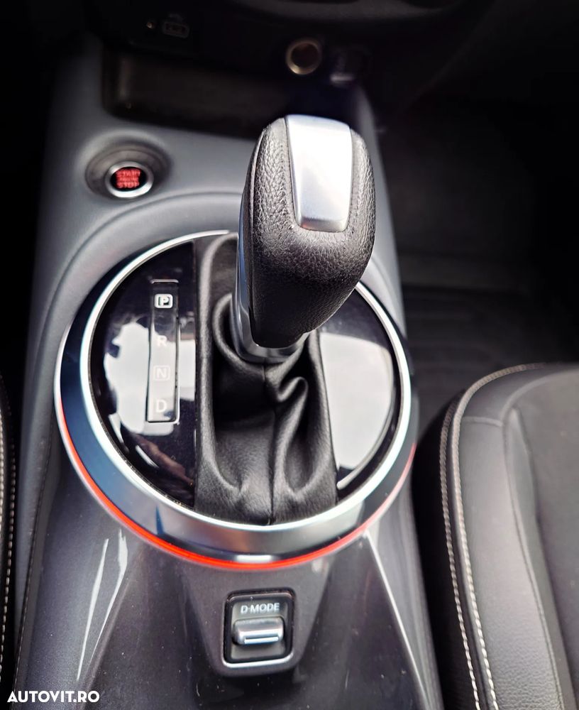 Nissan Juke DIG-T 114CP 7DCT Tekna - 17