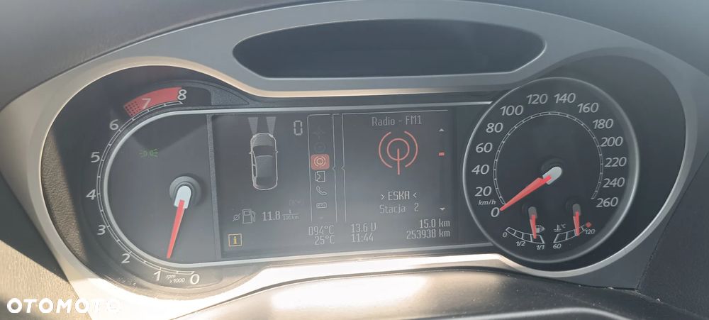 Ford Mondeo Turnier 2.5 Titanium - 11