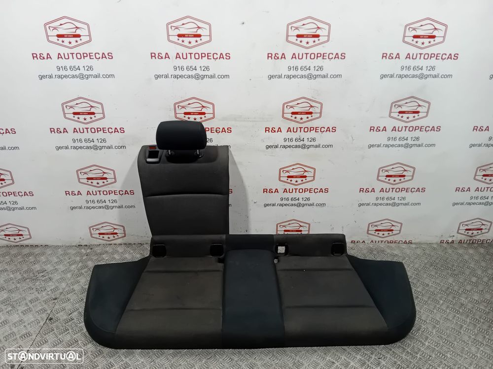 Conjunto de Bancos BMW Série 1 E87 Pack M Tecido Original - 10