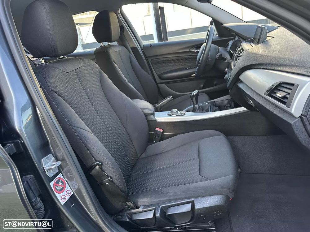 BMW 116 d EfficientDynamics Edition Sport Line - 42