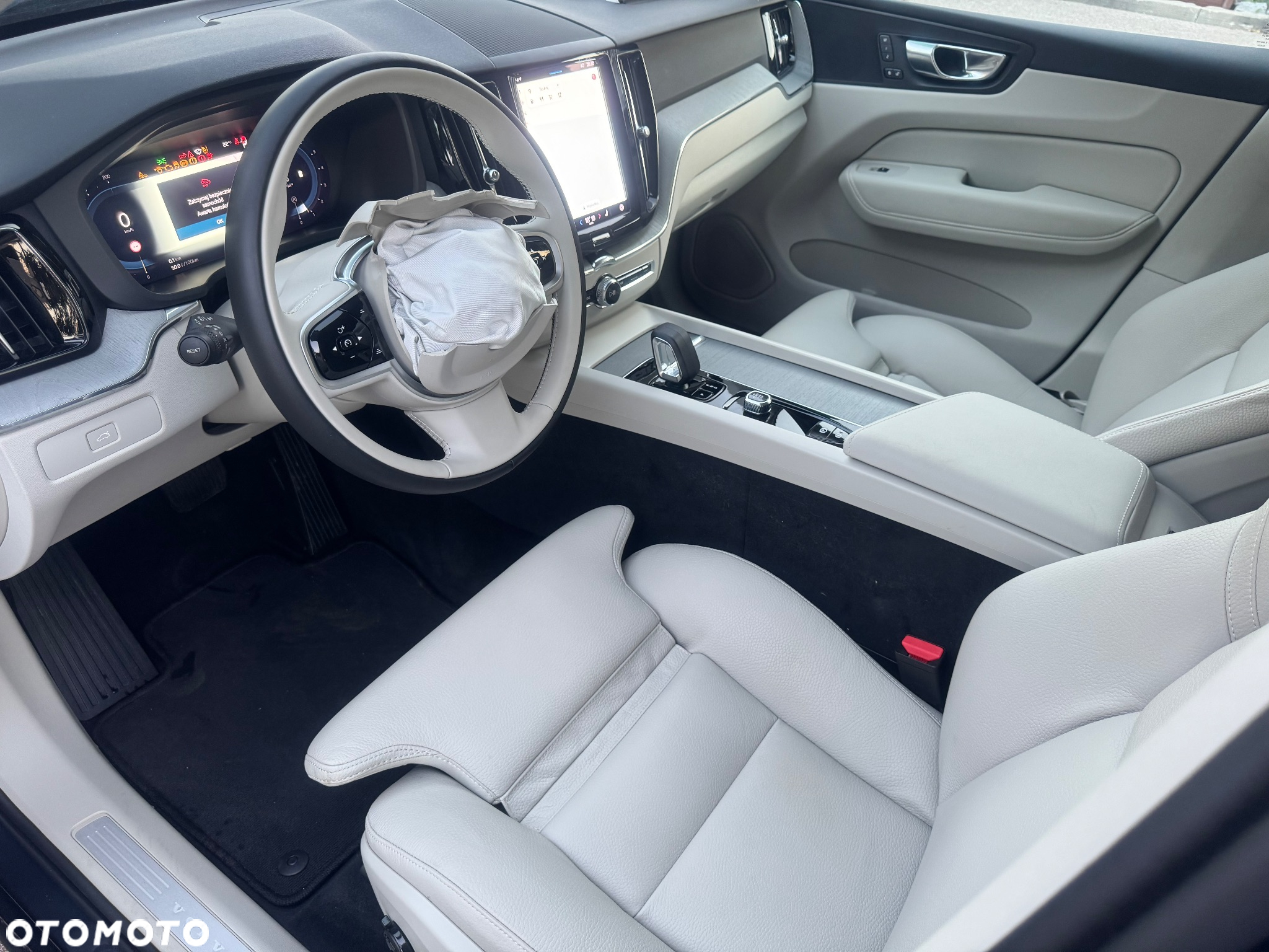 Volvo XC 60 - 25