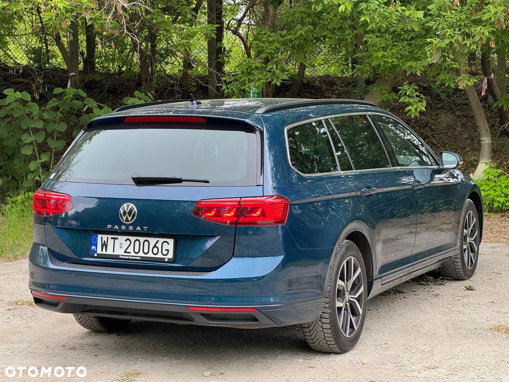 Volkswagen Passat 2.0 TDI EVO Business DSG - 3