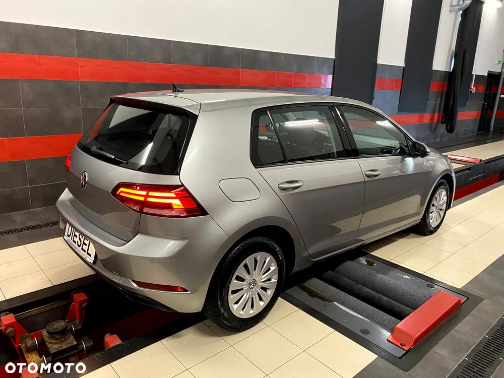 Volkswagen Golf 1.6 TDI BMT Start - 9