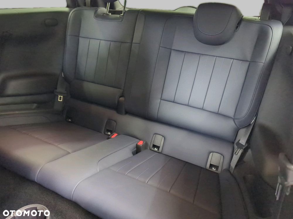 MINI Cooper E 40.7 Linia Favoured - 11