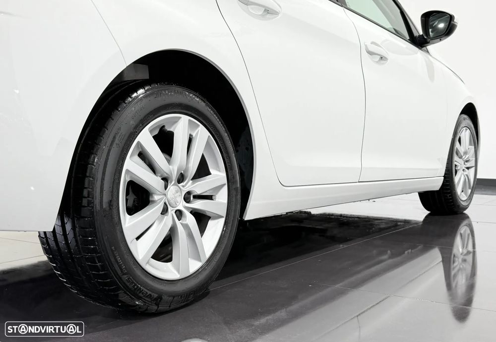 Peugeot 308 1.5 BlueHDi Style - 46