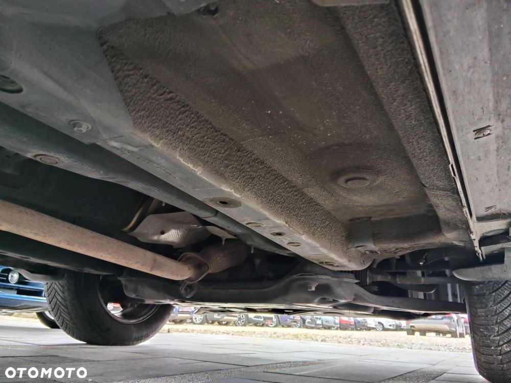 Hyundai ix35 1.7 CRDi Premium 2WD - 18