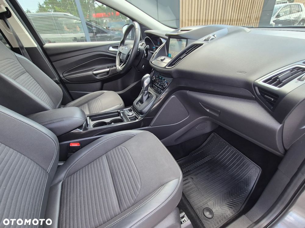 Ford Kuga 2.0 TDCi 4x4 ST-Line - 33