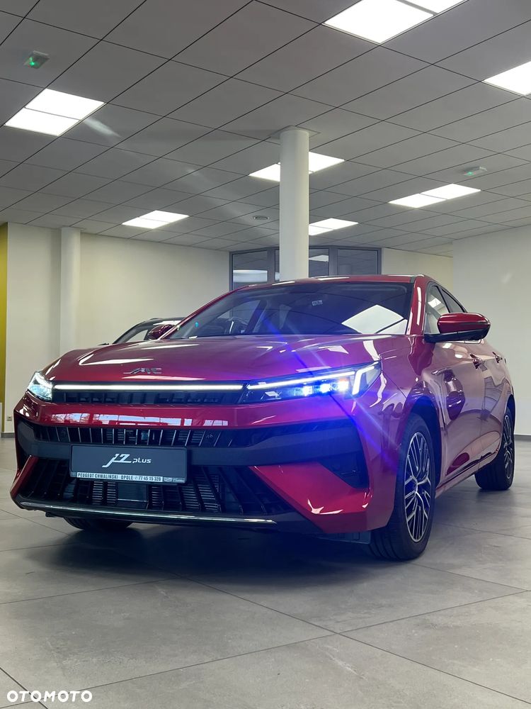 JAC J7 Plus CVT - 17