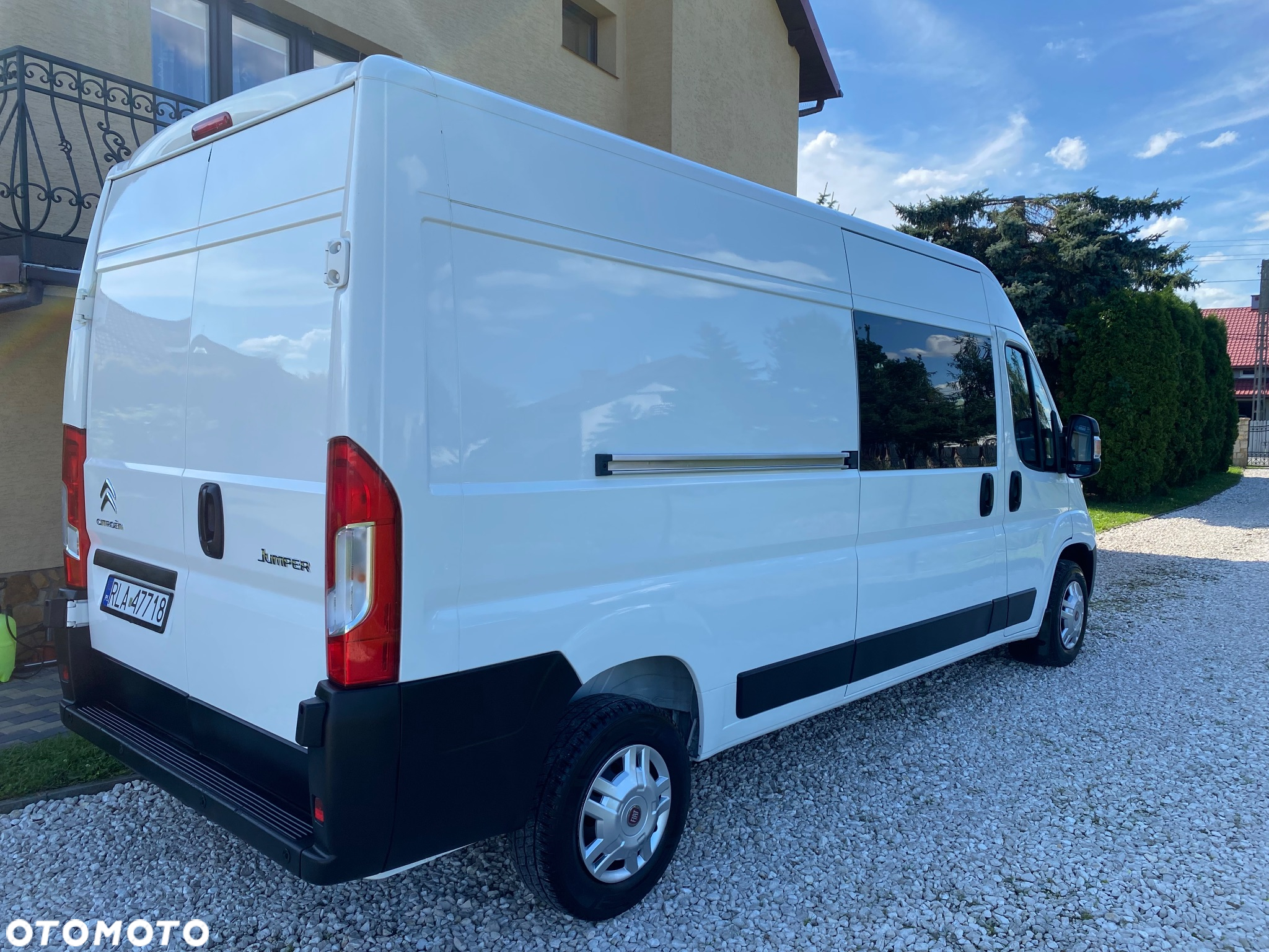 Peugeot BOXER L3H2 brygadowy 6-osobowy zakupiony w salonie w Rzeszowie bezwypadkowy - 11