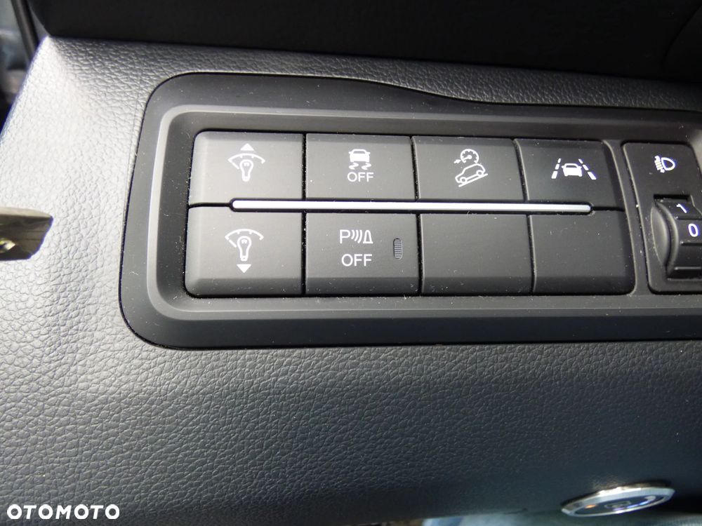 SsangYong/KGM Tivoli 1.5 T-GDI Crystal - 17