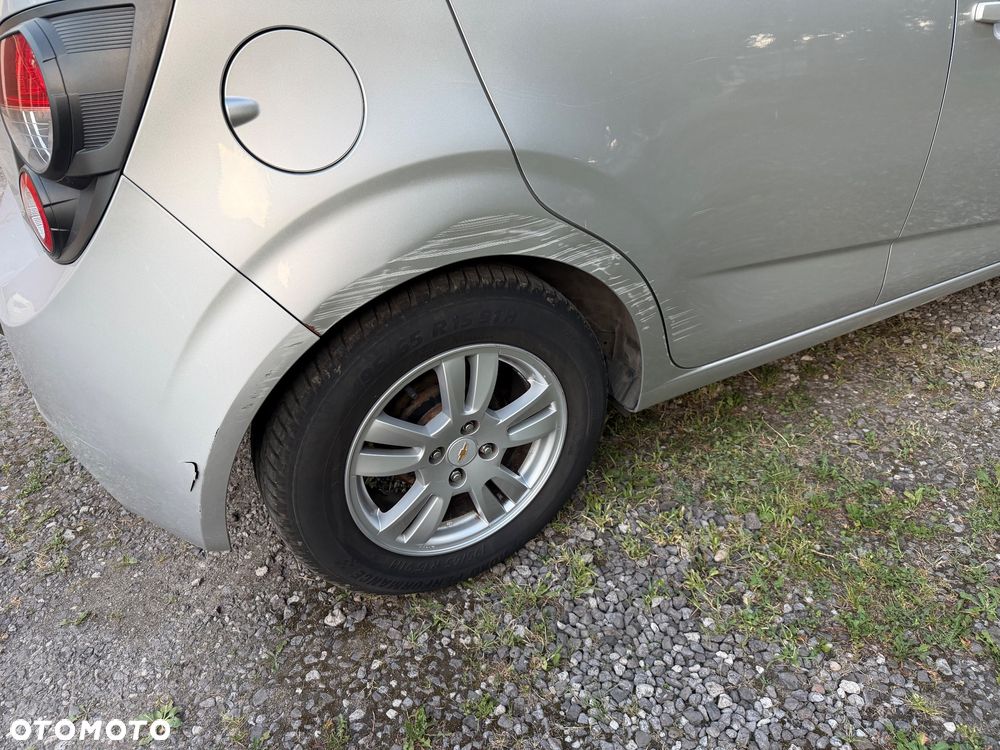 Chevrolet Aveo 1.4 16V LT - 5