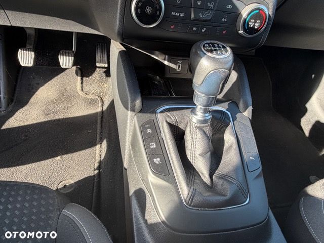 Ford Focus - 11
