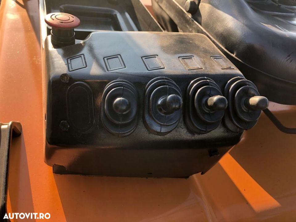 Caterpillar EP30K-PAC - 3