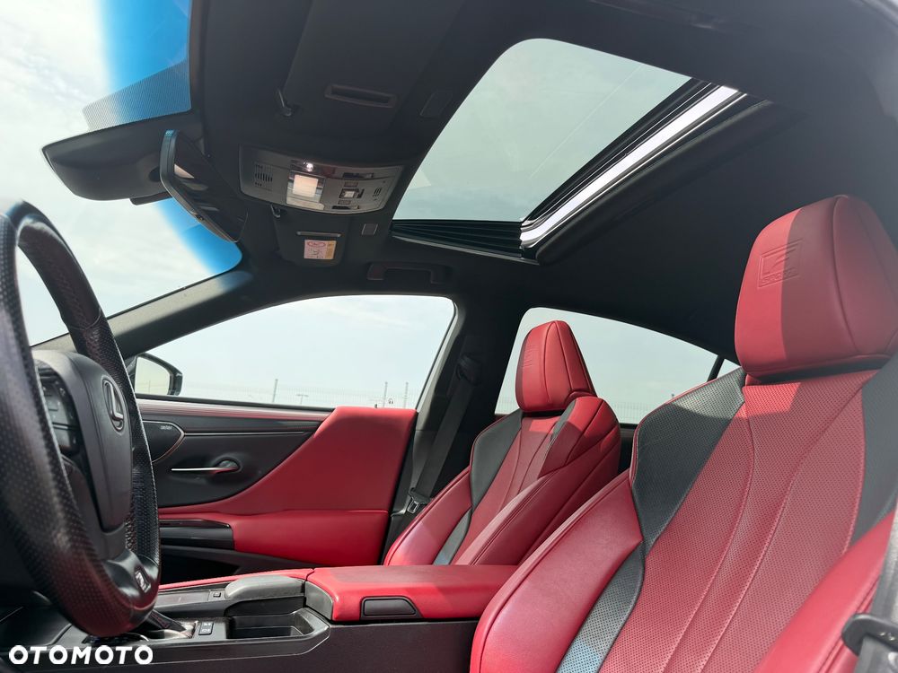 Lexus ES 300h F Sport - 13