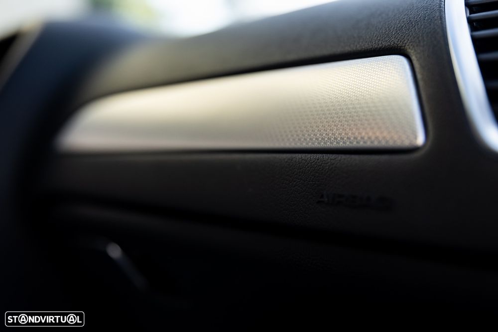 Audi A4 Avant 2.0 TDI - 26