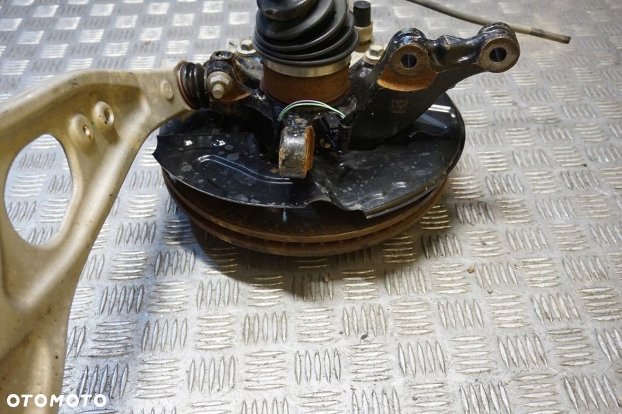 FORD BRONCO SPORT KUGA 2020 - Zwrotnica Wahacz Zacisk Półoś Prawy Przód USA - 8