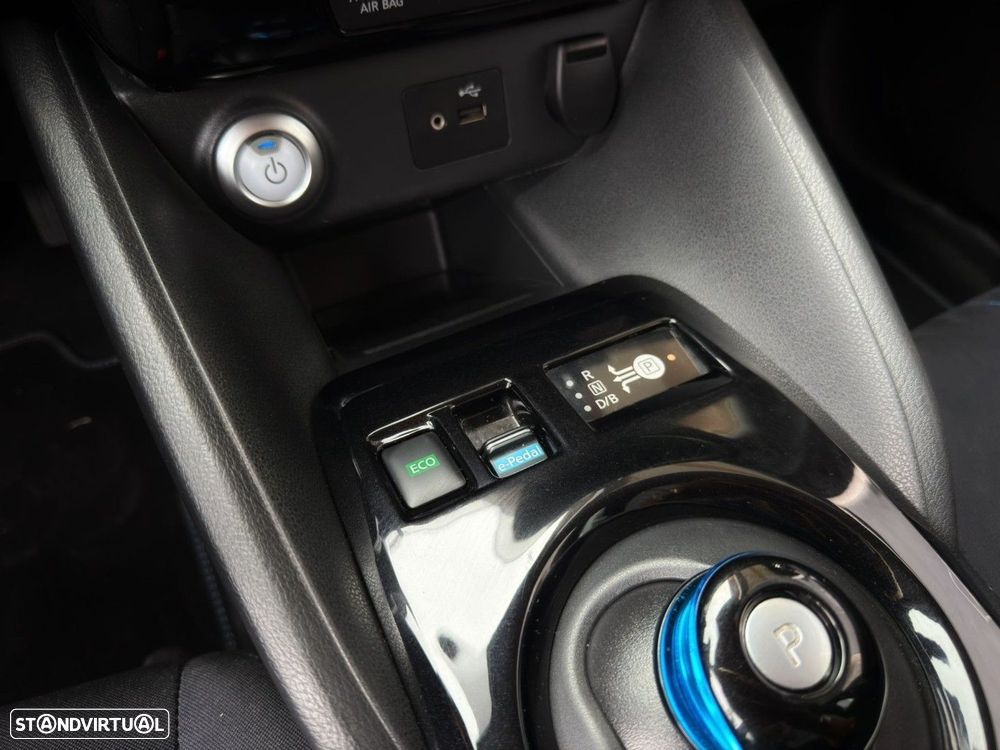 Nissan Leaf Acenta - 16