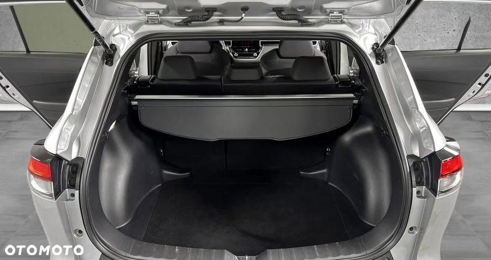 Toyota Corolla Cross 1.8 Hybrid Comfort - 12