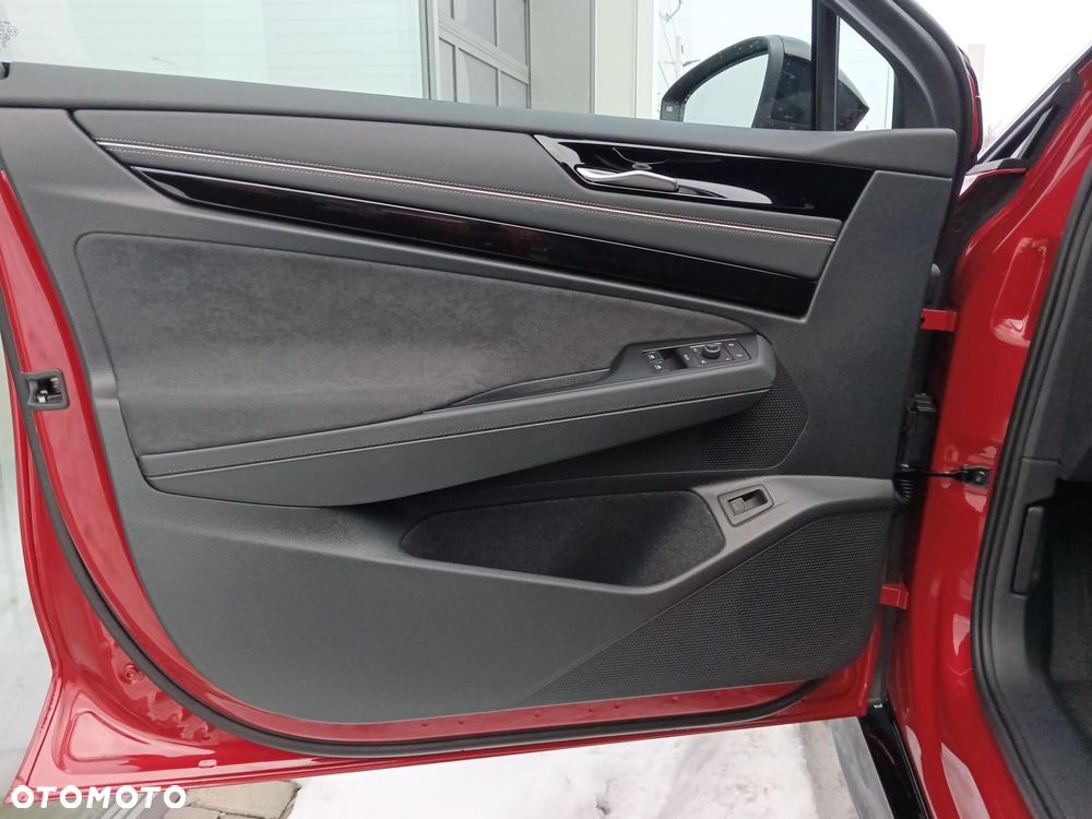 Volkswagen ID.7 77kWh Plus - 16